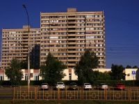 Тольятти, улица 40 лет Победы, дом 90. многоквартирный дом