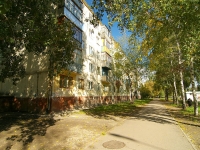 Togliatti, 50 let Oktyabrya blvd, house 42. Apartment house