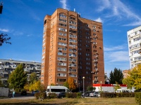 соседний дом: ул. 70 лет Октября, дом 37. многоквартирный дом