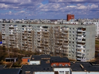 Тольятти, улица 70 лет Октября, дом 42. многоквартирный дом