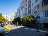 Тольятти, улица 70 лет Октября, дом 74. многоквартирный дом