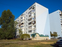 соседний дом: ул. 70 лет Октября, дом 82. многоквартирный дом