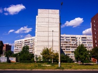 Togliatti, 70 let Oktyabrya st, house 88. Apartment house
