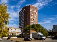 Togliatti, 70 let Oktyabrya st, house 31. Apartment house