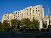 Тольятти, улица Автостроителей, дом 1. многоквартирный дом