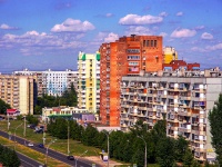 Тольятти, улица Автостроителей, дом 7. многоквартирный дом