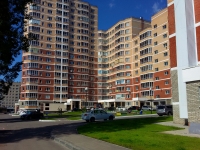 Тольятти, улица Баныкина, дом 21. многоквартирный дом