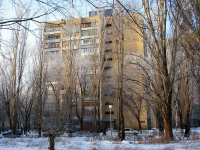 Тольятти, Баумана бульвар, дом 4. многоквартирный дом