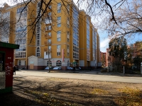 Togliatti, Belorusskaya st, house 13. Apartment house