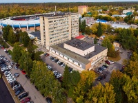 陶里亚蒂市, Belorusskaya st, 房屋 33А. 多功能建筑