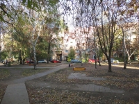 Тольятти, улица Ворошилова, дом 26. многоквартирный дом