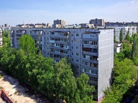 陶里亚蒂市, Voroshilov st, 房屋 43. 公寓楼