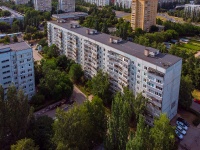 Togliatti, Voroshilov st, house 53. Apartment house