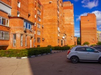 Togliatti, Gidrostroevskaya st, house 26. Apartment house