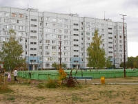 Togliatti, Golosov st, house 105. Apartment house