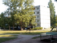 陶里亚蒂市, Golosov st, 房屋 40. 公寓楼