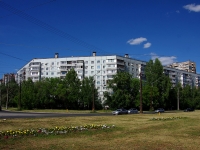 陶里亚蒂市, Golosov st, 房屋 44. 公寓楼
