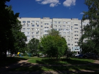 Тольятти, улица Голосова, дом 103. многоквартирный дом