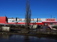 Тольятти, гипермаркет "Магнит", улица Громовой, дом 31Д к.1