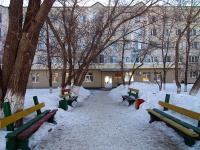 Тольятти, улица Громовой, дом 42. многоквартирный дом