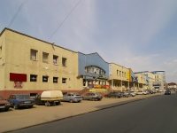 Тольятти, Торговый дом "ЛИНН", улица Дзержинского, дом 25А