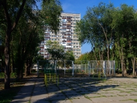 Togliatti, Dzerzhinsky st, house 45. Apartment house