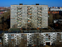 Тольятти, улица Дзержинского, дом 77. многоквартирный дом
