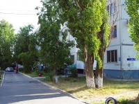 Тольятти, улица Есенина, дом 16. многоквартирный дом