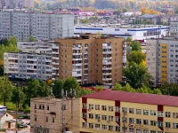 陶里亚蒂市, Zheleznodorozhnaya st, 房屋 33. 公寓楼