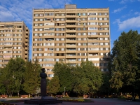Togliatti, Marshal Zhukov st, house 12. Apartment house