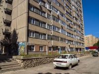 Тольятти, улица Маршала Жукова, дом 44. многоквартирный дом