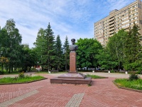 Тольятти, памятник Жукову Г.К.улица Маршала Жукова, памятник Жукову Г.К.