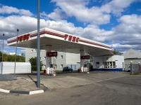 Тольятти, улица Заставная, дом 5В. автозаправочная станция