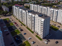 Togliatti, Komsomolskaya st, house 82. Apartment house