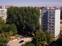 陶里亚蒂市, Kosmonavtov blvd, 房屋 11. 公寓楼