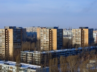Тольятти, Курчатова бульвар, дом 5. многоквартирный дом