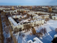 Togliatti, Kurchatov blvd, house 13. Apartment house