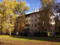 Togliatti, Lenin st, house 113. Apartment house