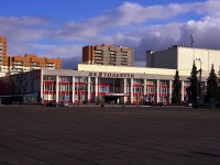 Тольятти, Ленина б-р, дом 1