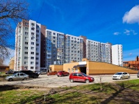 陶里亚蒂市, Leningradskaya st, 房屋 68Б. 公寓楼