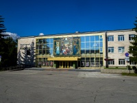 Тольятти, Драматический театр им. Г.Б. Дроздова "Колесо", улица Ленинградская, дом 31