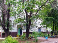 Togliatti, Leninsky avenue, house 24. Apartment house