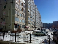 Togliatti, Lev Yashin st, house 16. Apartment house