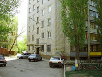Togliatti, Matrosov st, house 48. Apartment house