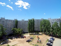 Togliatti, Matrosov st, house 23. Apartment house