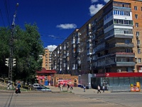 Тольятти, улица Матросова, дом 36. многоквартирный дом