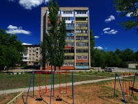 Тольятти, улица Матросова, дом 58. многоквартирный дом
