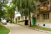 Togliatti, Molodezhny avenue, house 17. Apartment house