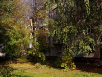 Togliatti, Molodezhny avenue, house 19. Apartment house