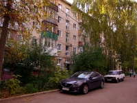 Togliatti, Molodezhny avenue, house 22. Apartment house